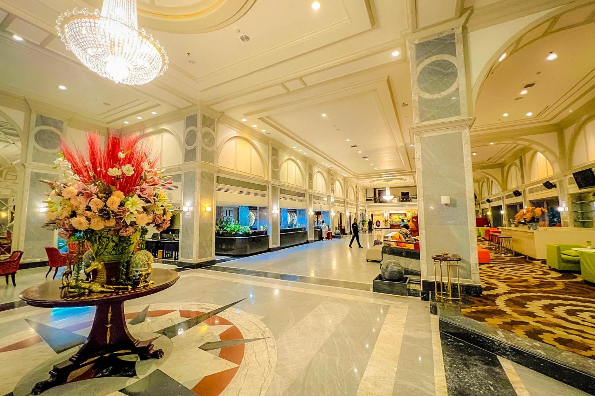 Patong Resort Hotel - Sha Extra Plus Exterior foto
